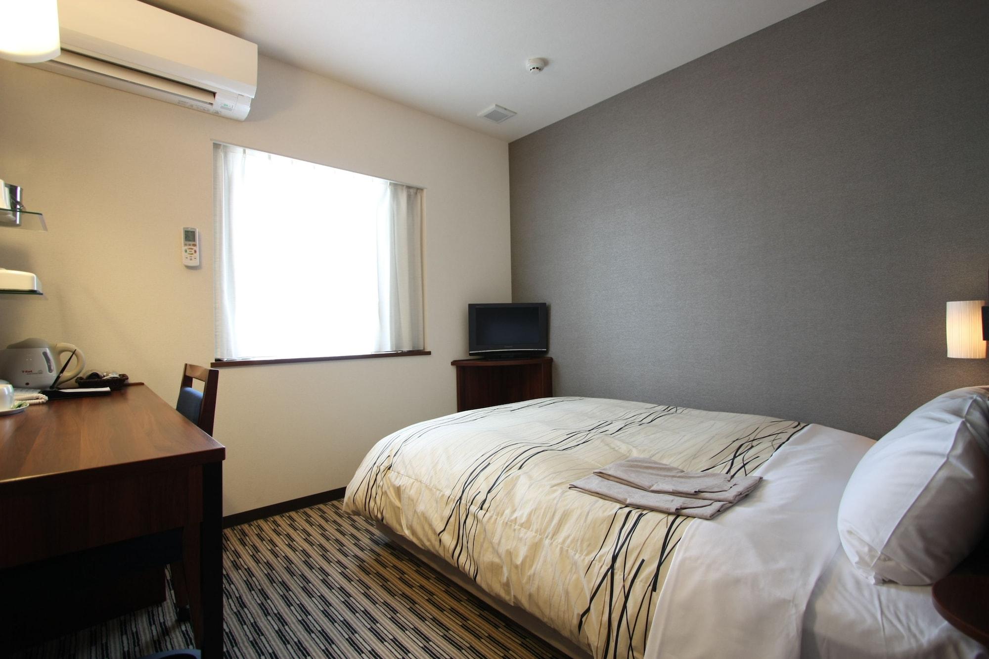 Uozu Manten Hotel Ekimae المظهر الخارجي الصورة