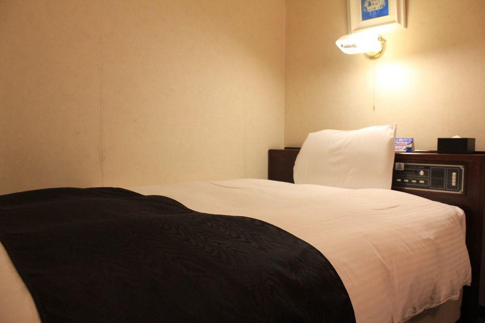 Uozu Manten Hotel Ekimae المظهر الخارجي الصورة