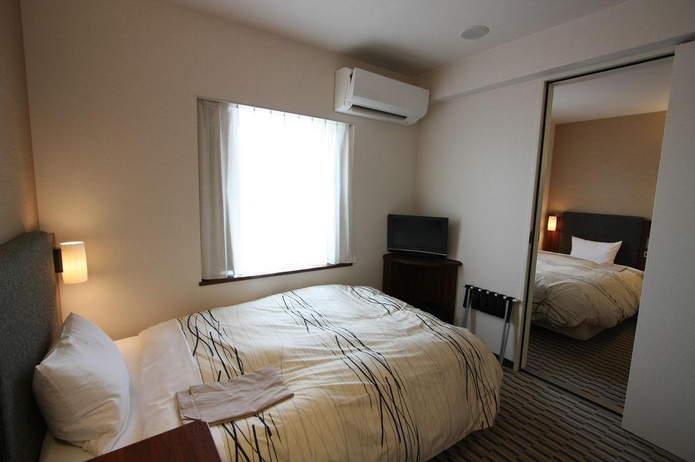 Uozu Manten Hotel Ekimae المظهر الخارجي الصورة
